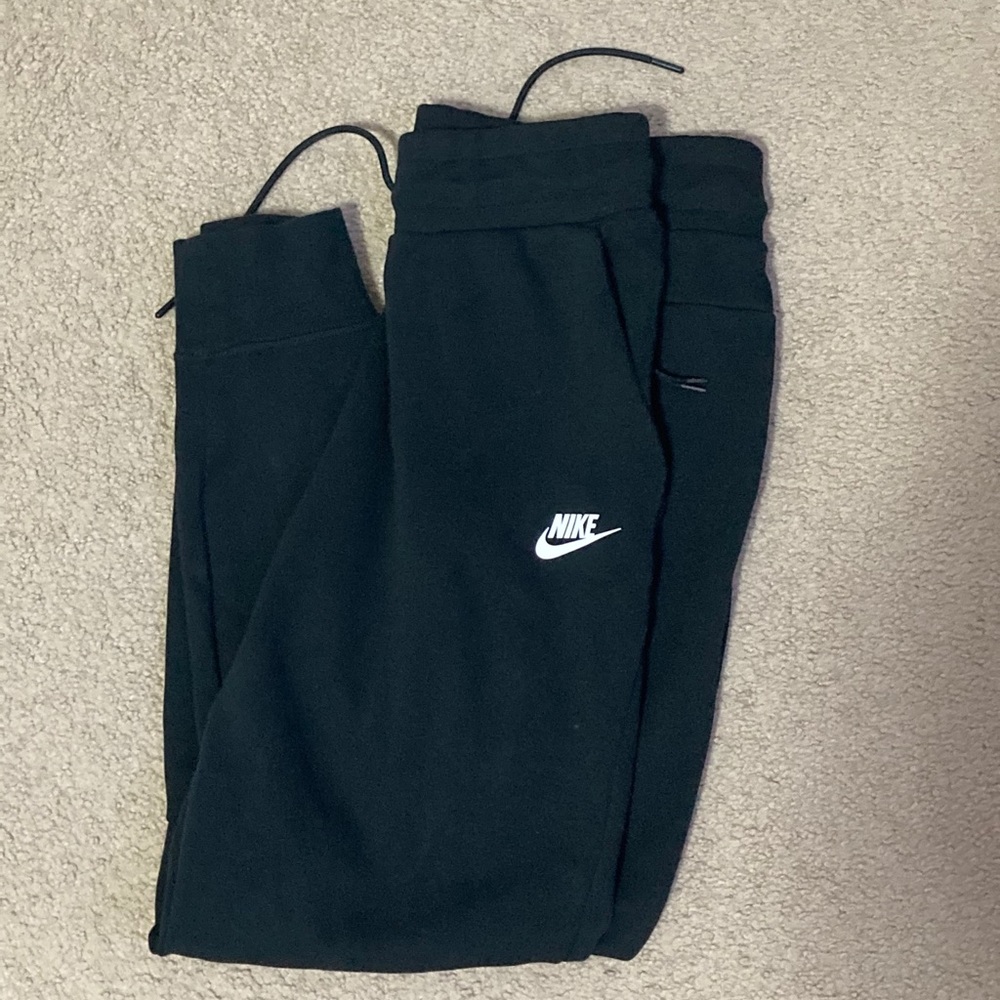 Black Nike joggers